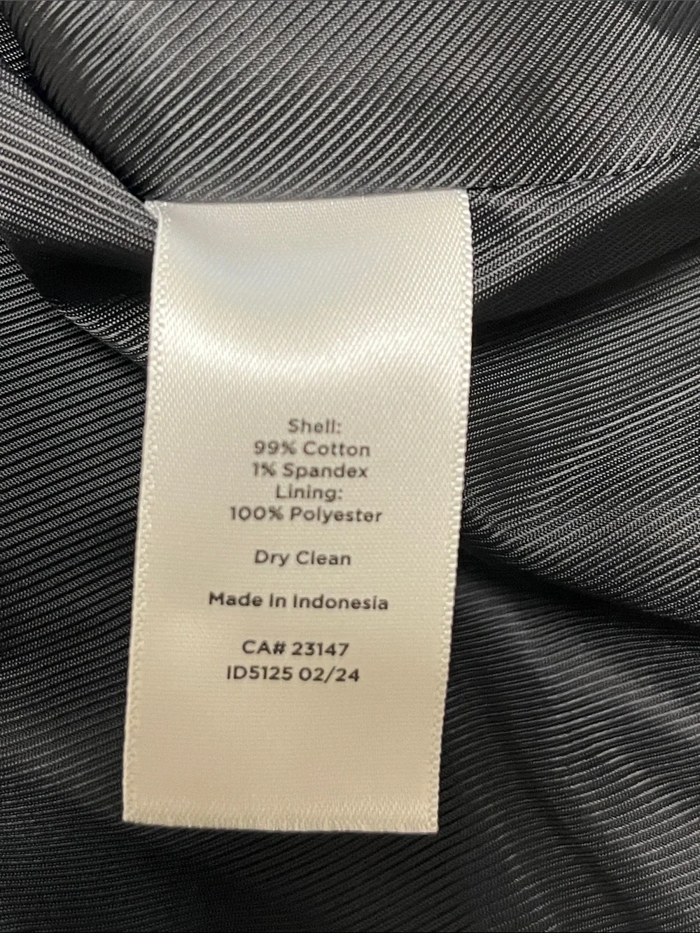 Talbots Black Button down Vest Sz 12 Tailored Fit Lined Sleeveless